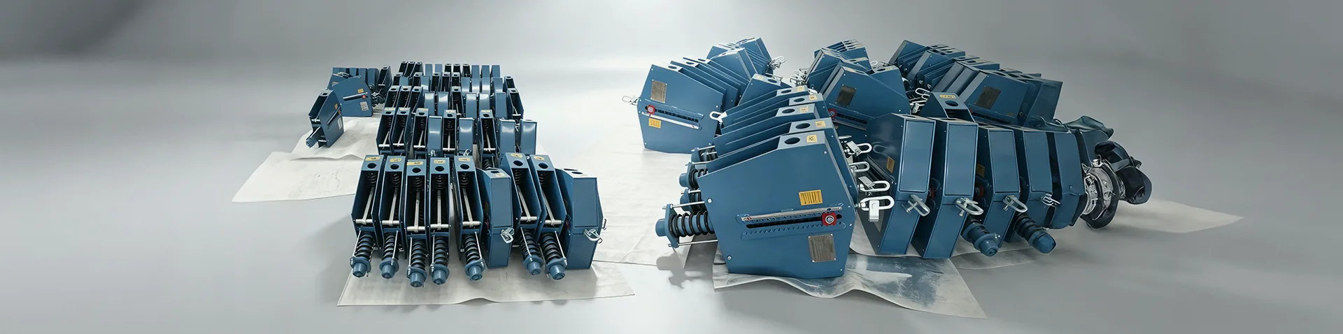 hydraulic snubbers for pipe restraint